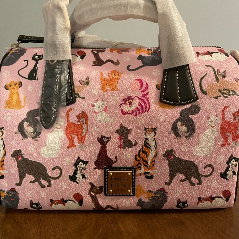 Disney Dooney & Bourke Cats Purse 2019 Retired! New W/ Tags! Great Placement!
